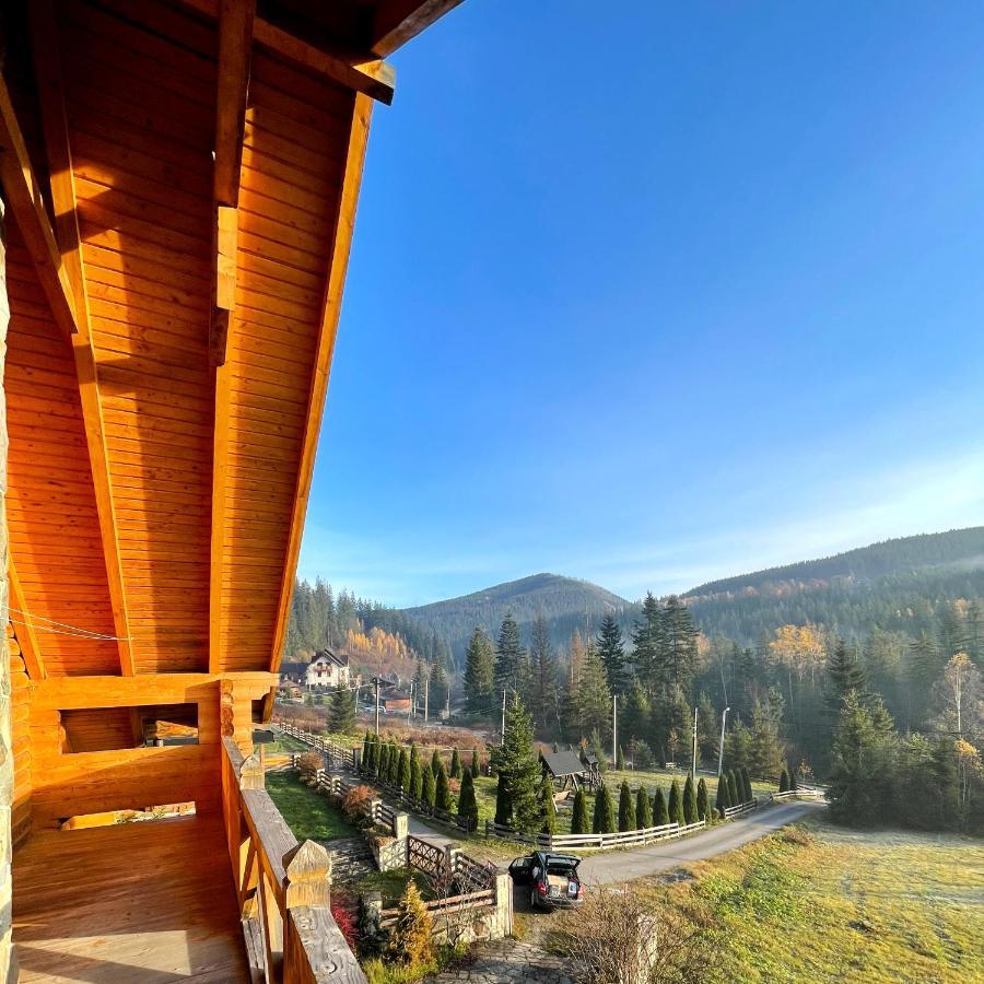 Villa На Полумистому à Mykulychyn Extérieur photo