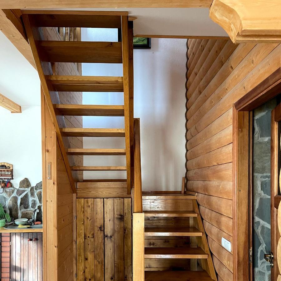 Villa На Полумистому à Mykulychyn Extérieur photo